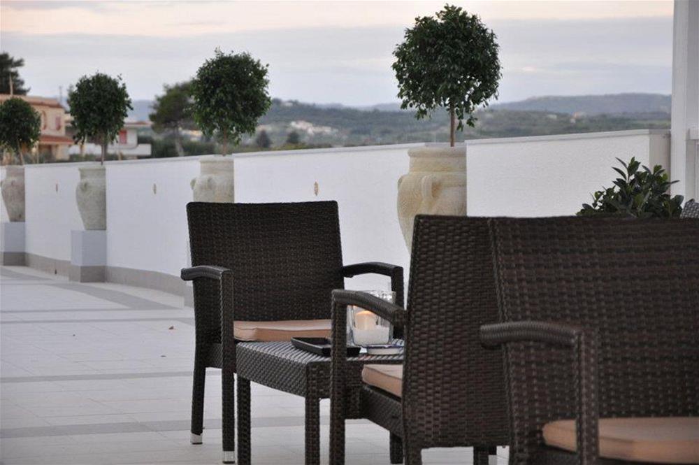 Hotel Futura Style Helios Noto Esterno foto