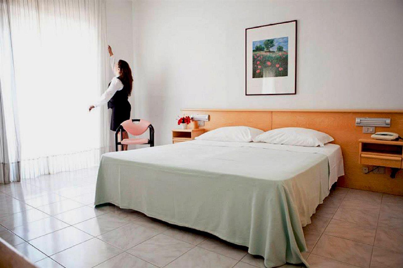 Hotel Futura Style Helios Noto Esterno foto