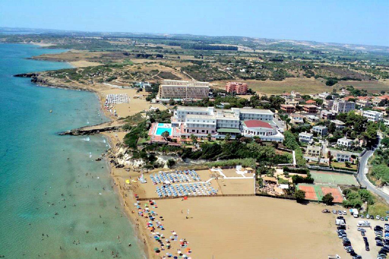 Hotel Futura Style Helios Noto Esterno foto